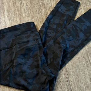Lululemon Fast and Free Camo Size 8